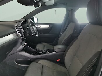 Used Volvo XC40 2022 for sale - 77286041: Photo