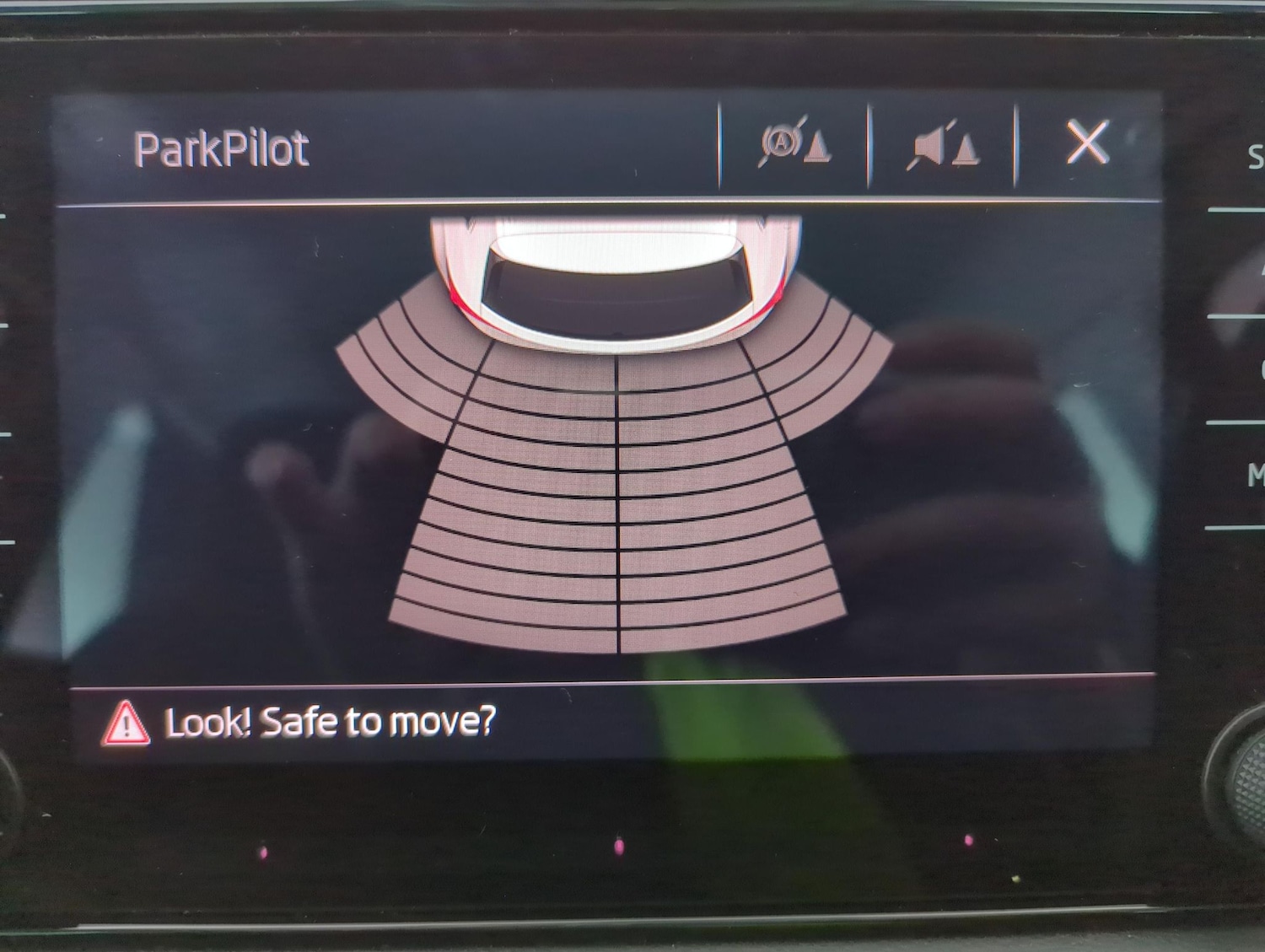 Used Skoda Karoq 2018 for sale - 77946699: Photo 18