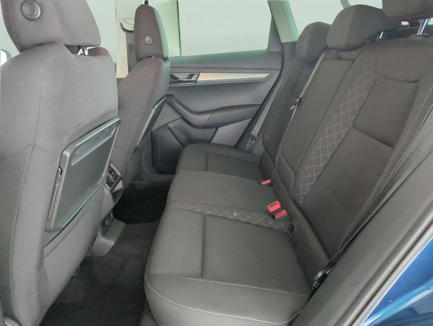 Used Skoda Karoq 2018 for sale - 77946699: Photo 27