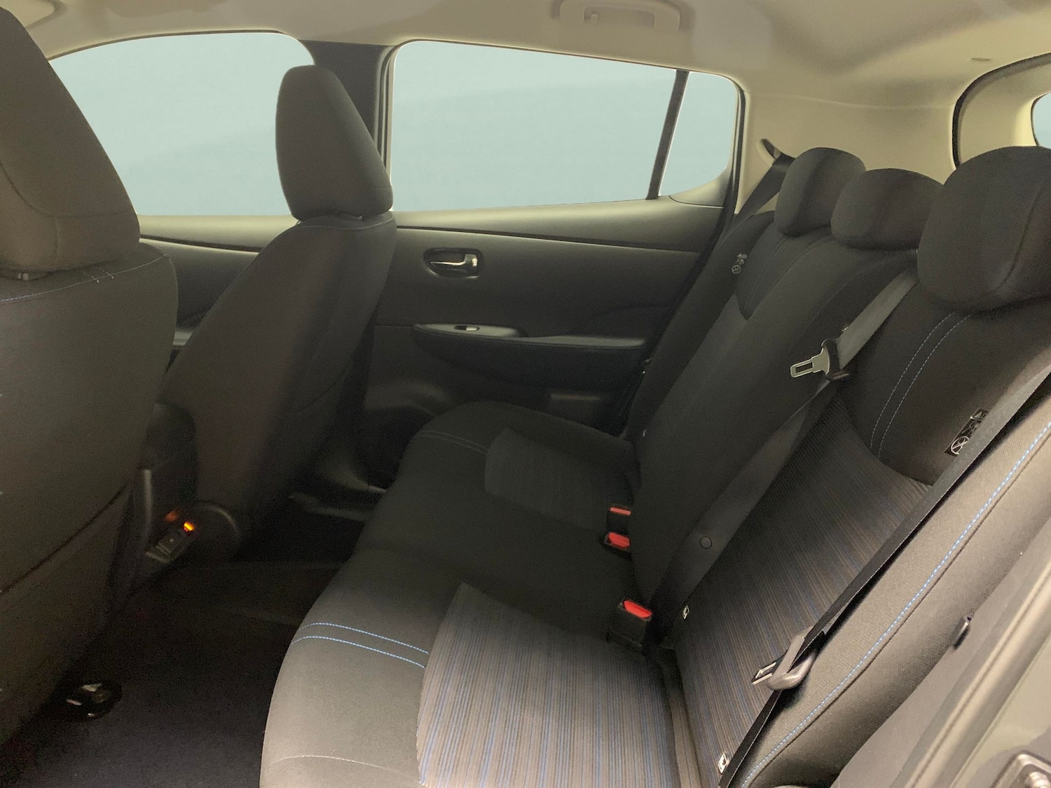 Used Nissan Leaf 2022 for sale - 76967228: Photo 28