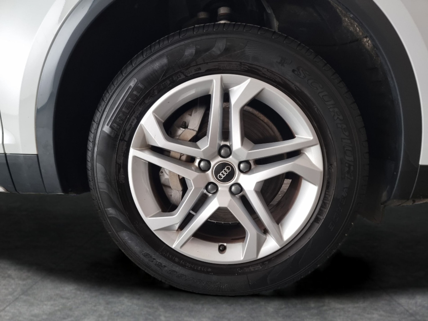 Used Audi Q5 2021 for sale - 76056522: Photo 32