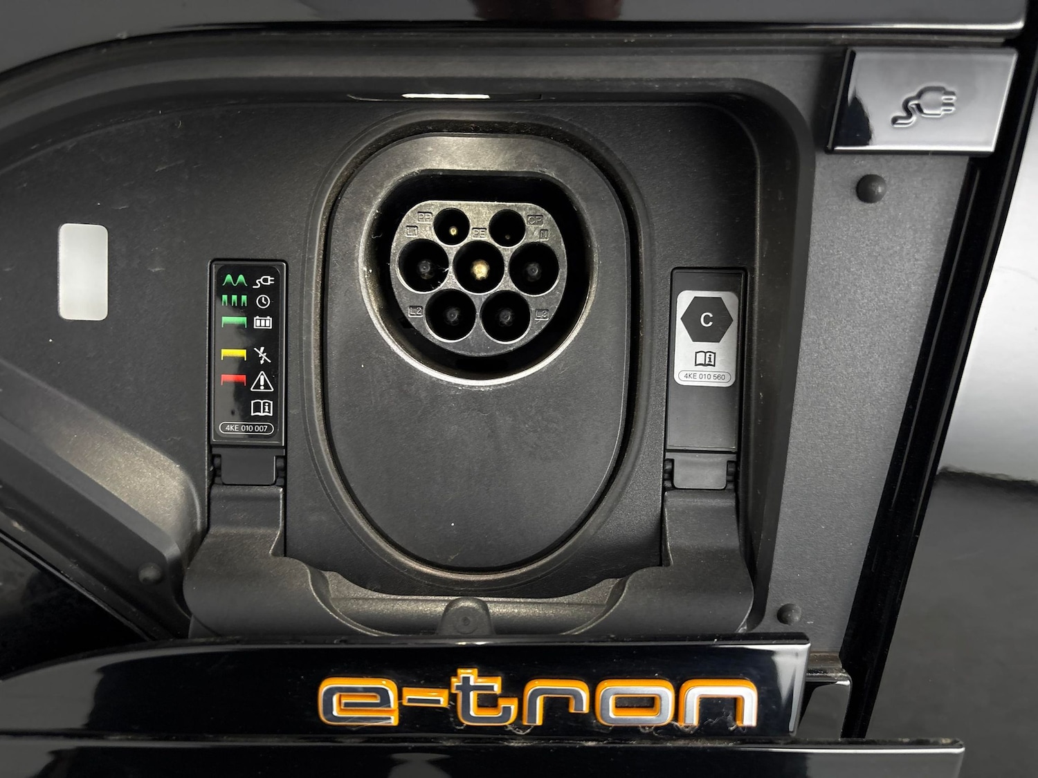 Used Audi e-tron 2022 for sale - 76879141: Photo 42