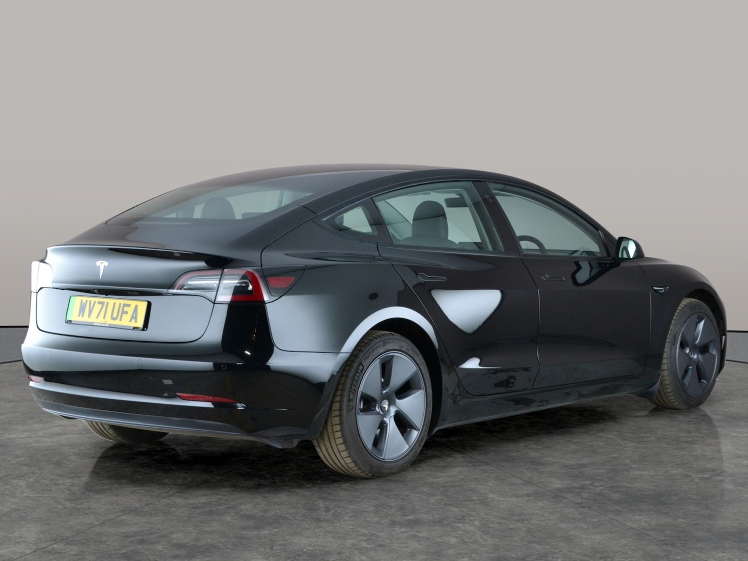 Used Tesla Model 3 2021 for sale - 77123031: Photo 12