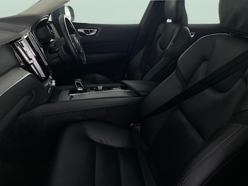 Used Volvo XC60 2022 for sale - 77591726: Photo