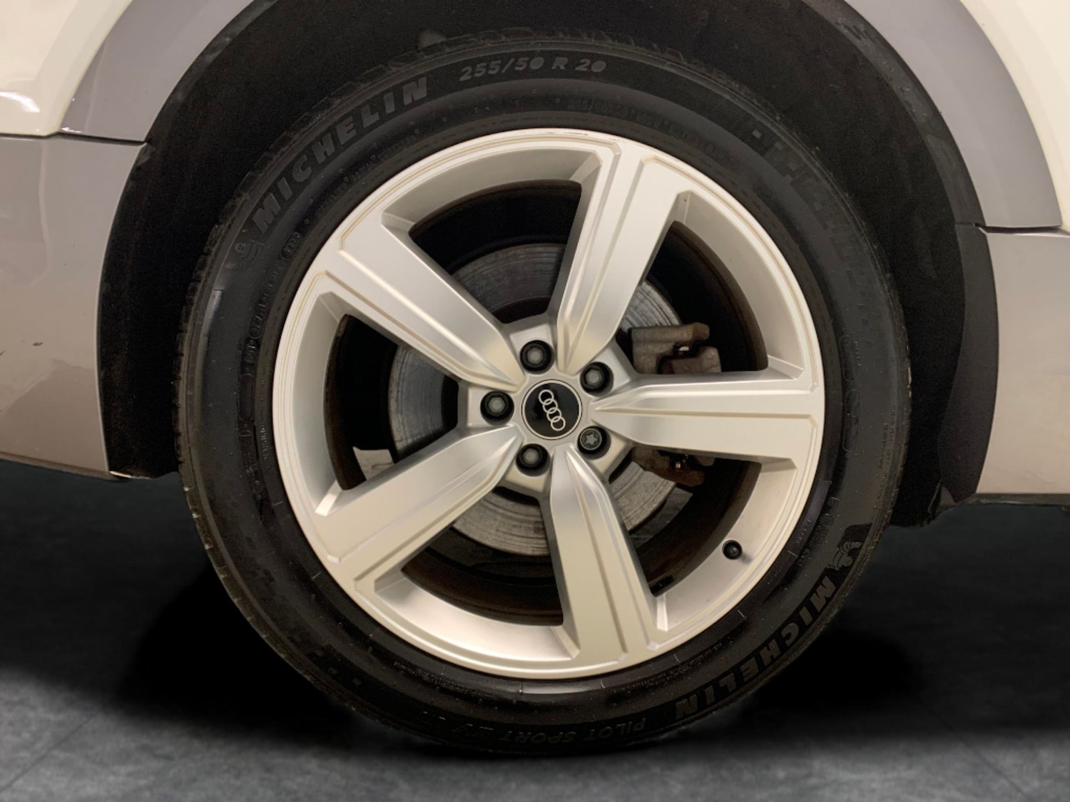 Used Audi e-tron 2021 for sale - 76935205: Photo 25