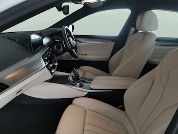 Used BMW 5 Series 2020 for sale - 76722613: Photo