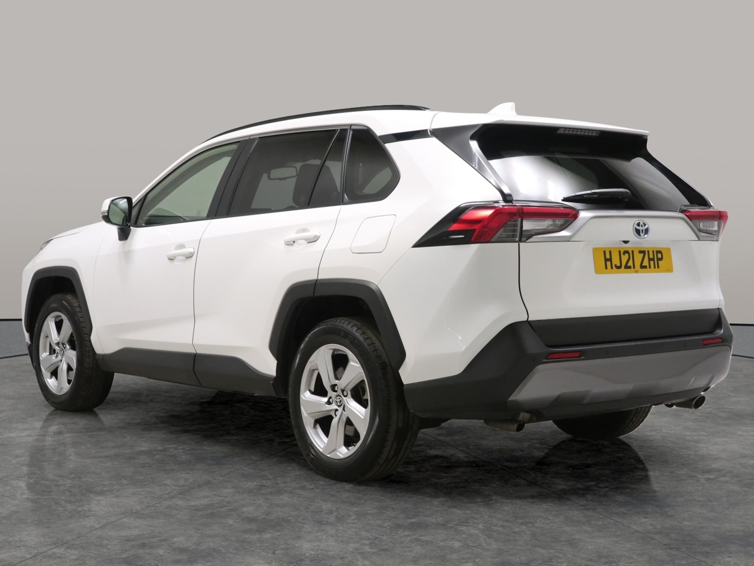 Used Toyota RAV4 2021 for sale - 77703044: Photo 12