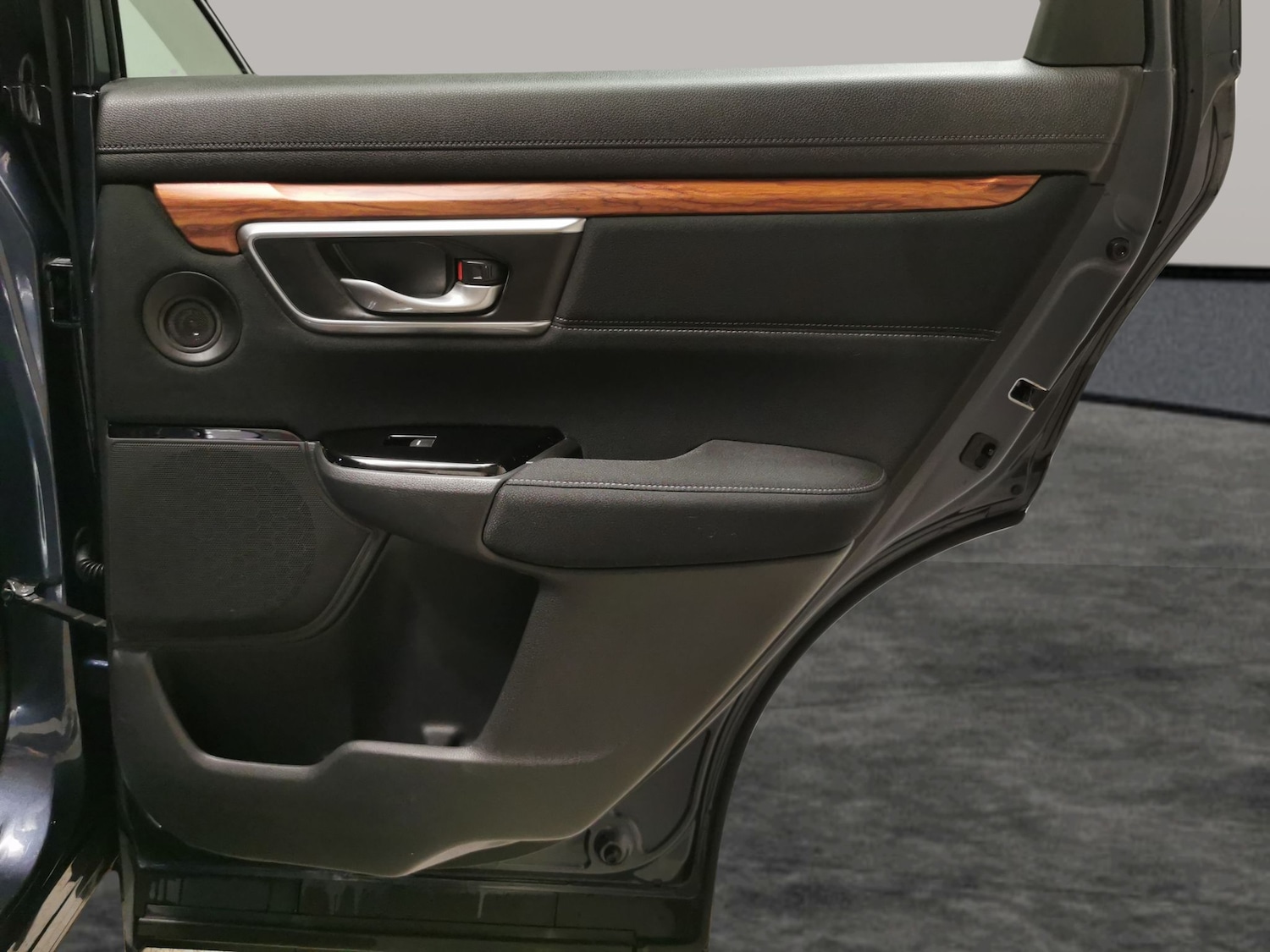 Used Honda CR-V 2019 for sale - 77239796: Photo 29