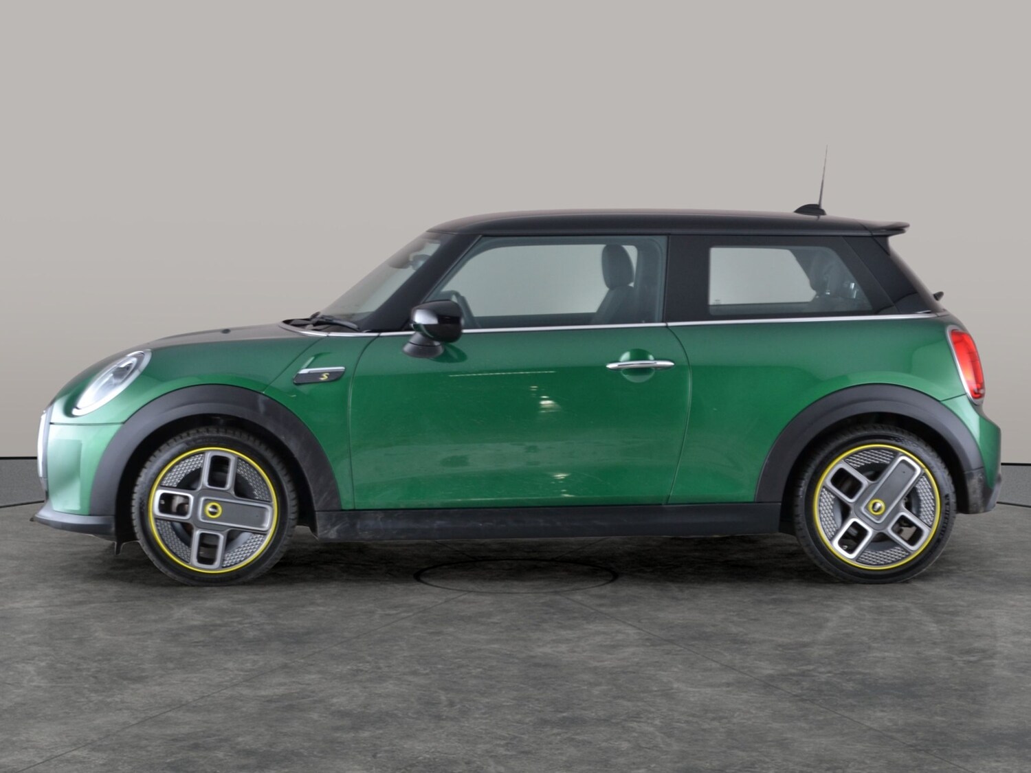 Used Audi e-tron 2020 for sale - 77873059: Photo 12