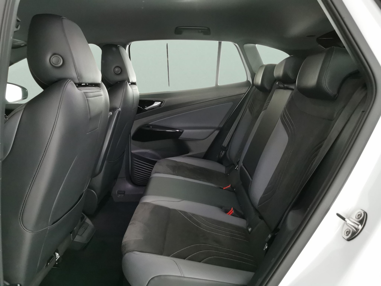 Used Volkswagen ID.4 2022 for sale - 77443078: Photo 22