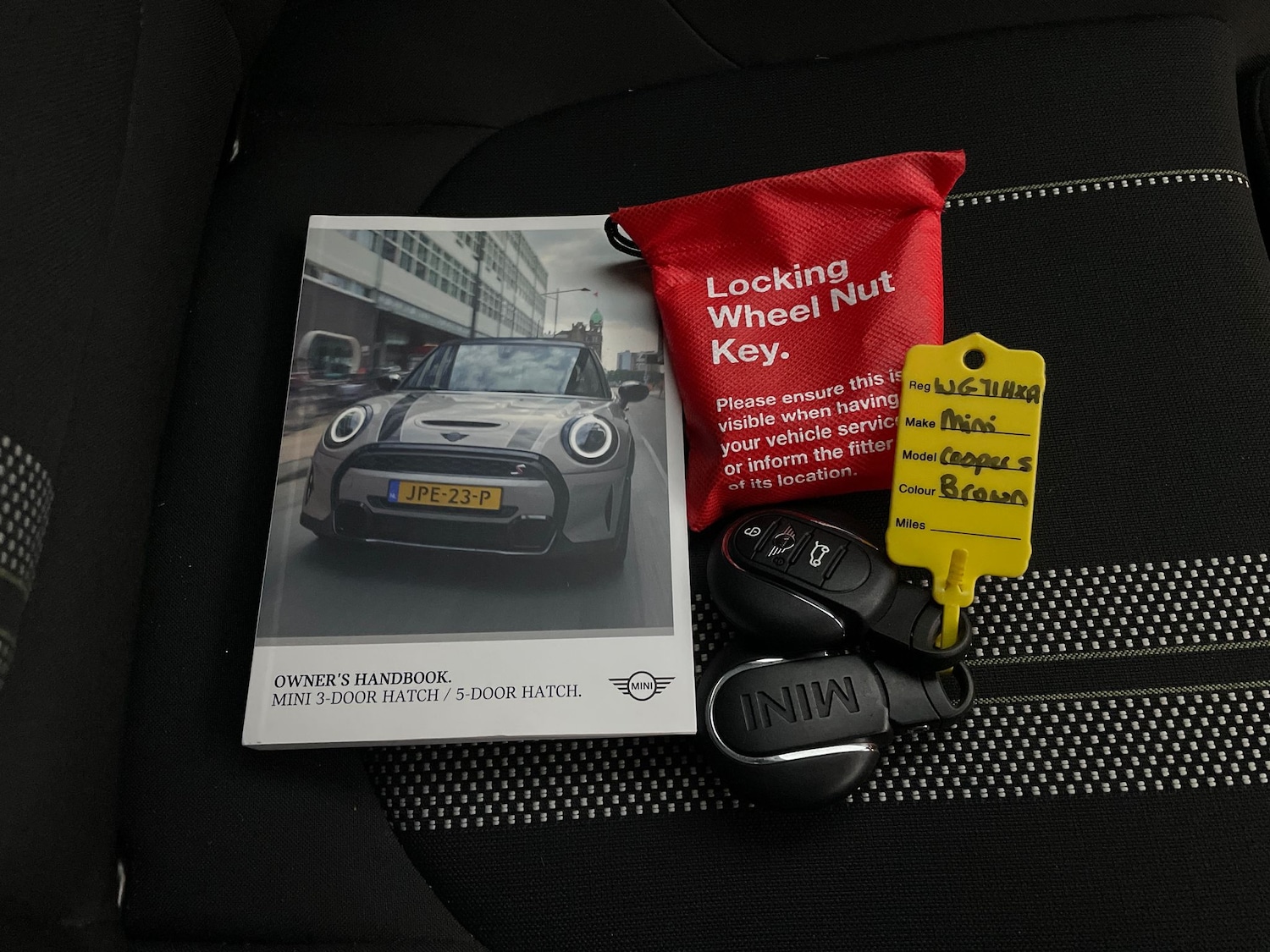 Used MINI Hatch 2021 for sale - 76342345: Photo 35