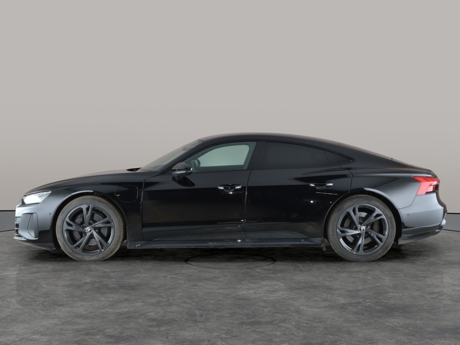 Used Audi e-tron GT 2022 for sale - 77255669: Photo 13