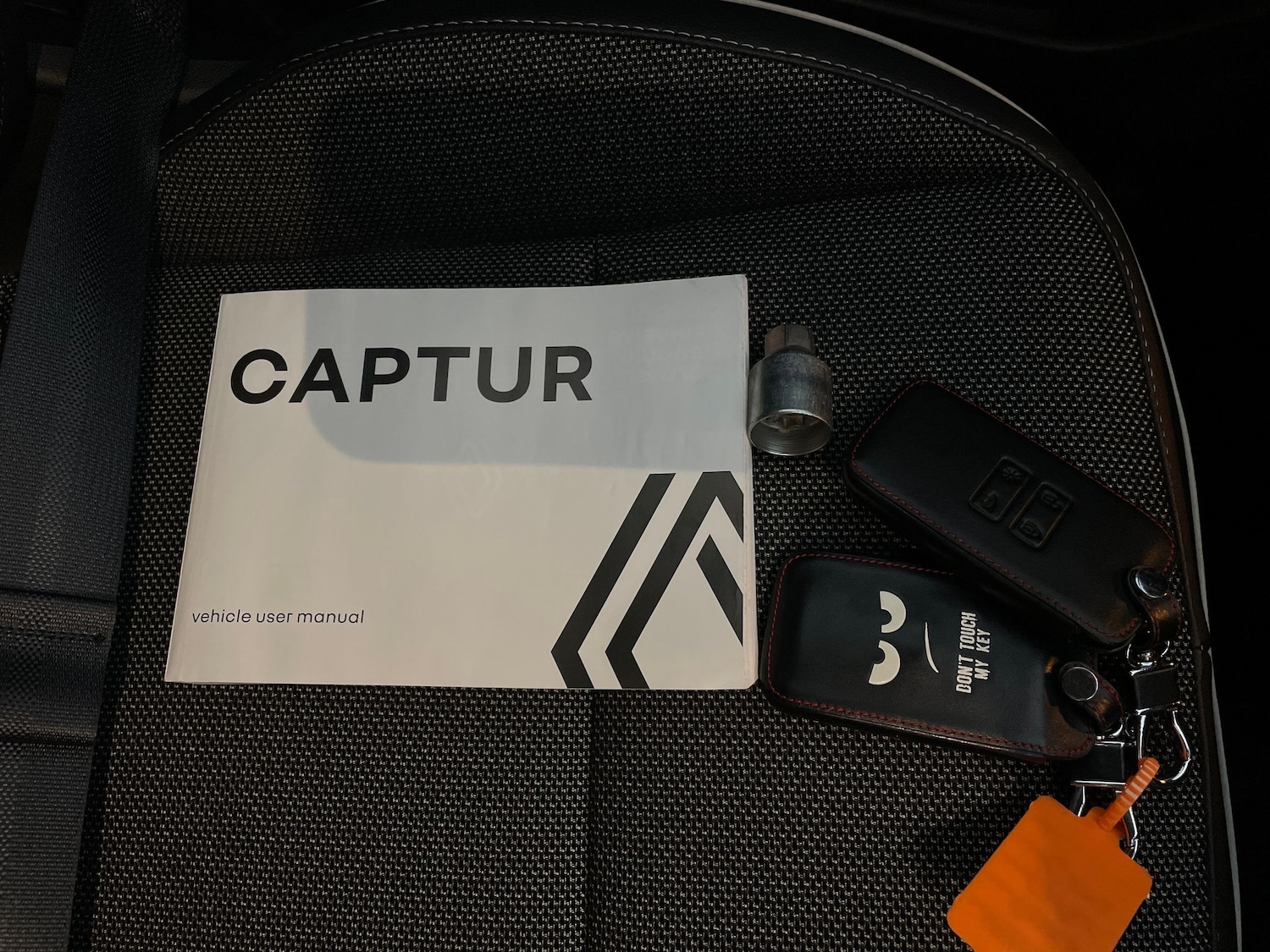 Used Renault Captur 2023 for sale - 78025511: Photo 33