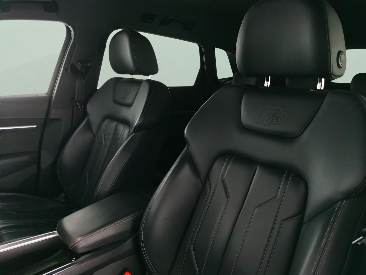 Used Audi e-tron 2020 for sale - 77526533: Photo 7