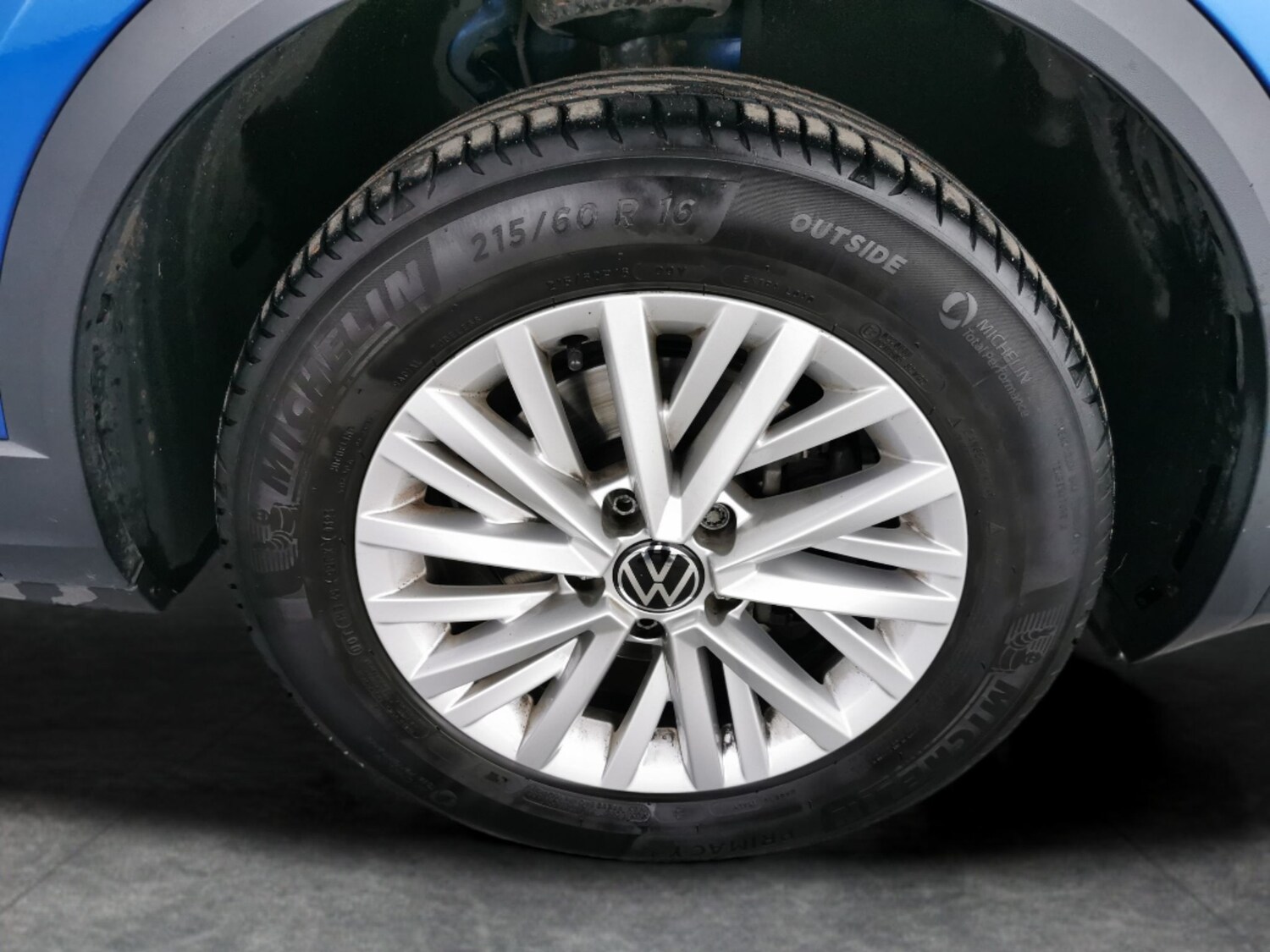 Used Volkswagen T-Roc 2023 for sale - 77814976: Photo 21