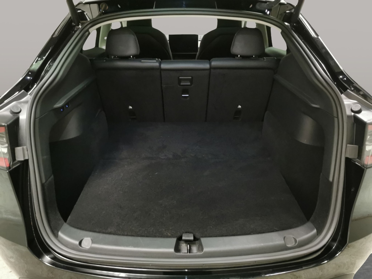 Used Tesla Model Y 2022 for sale - 76935144: Photo 34