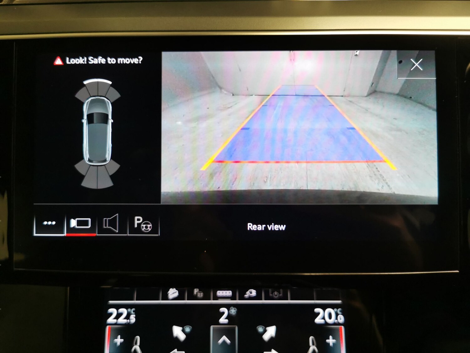 Used Audi e-tron 2021 for sale - 77829693: Photo 6