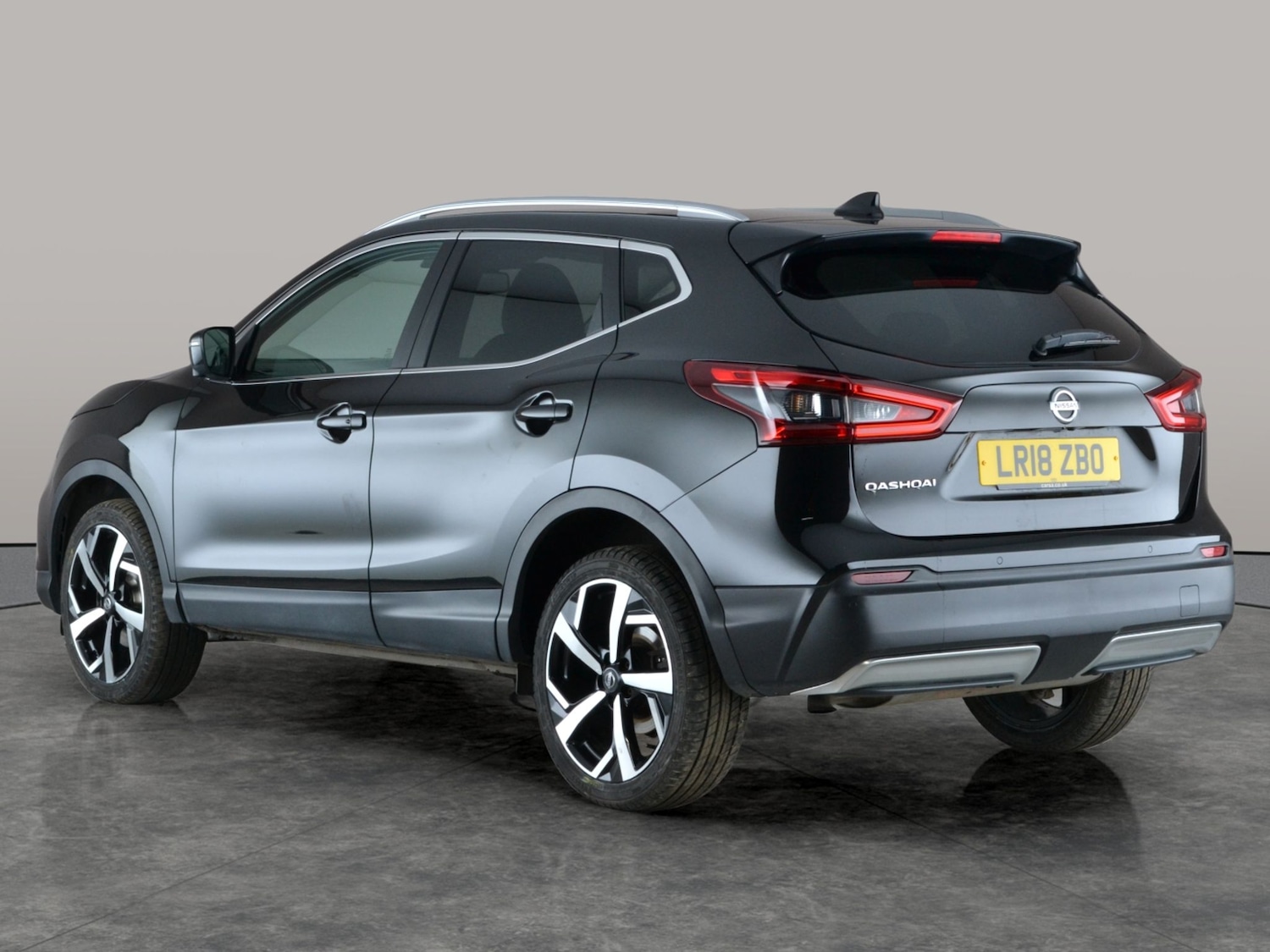 Used Nissan Qashqai 2018 for sale - 77186745: Photo 14