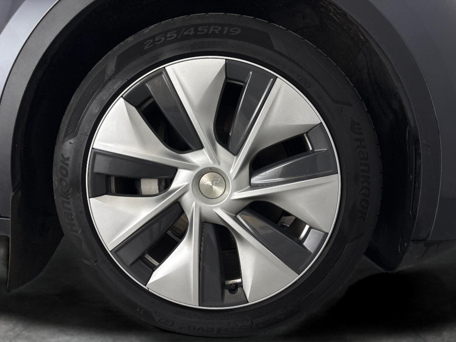 Used Tesla Model Y 2022 for sale - 77428565: Photo 32