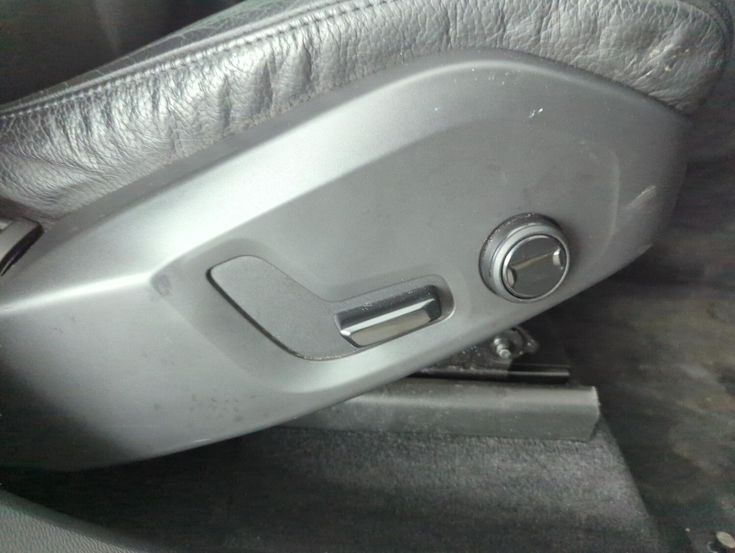 Used Volvo XC60 2022 for sale - 77462236: Photo 25