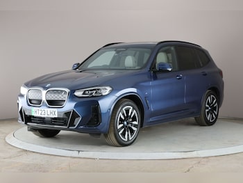 BMW - iX3
