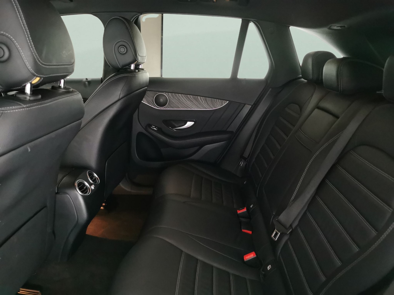 Used Mercedes-Benz GLC 2020 for sale - 77255912: Photo 29