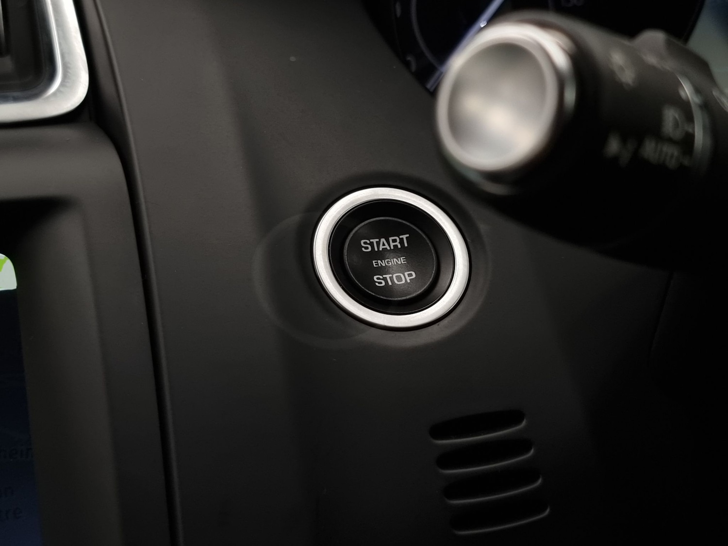 Used Jaguar E-Pace 2018 for sale - 76444607: Photo 26