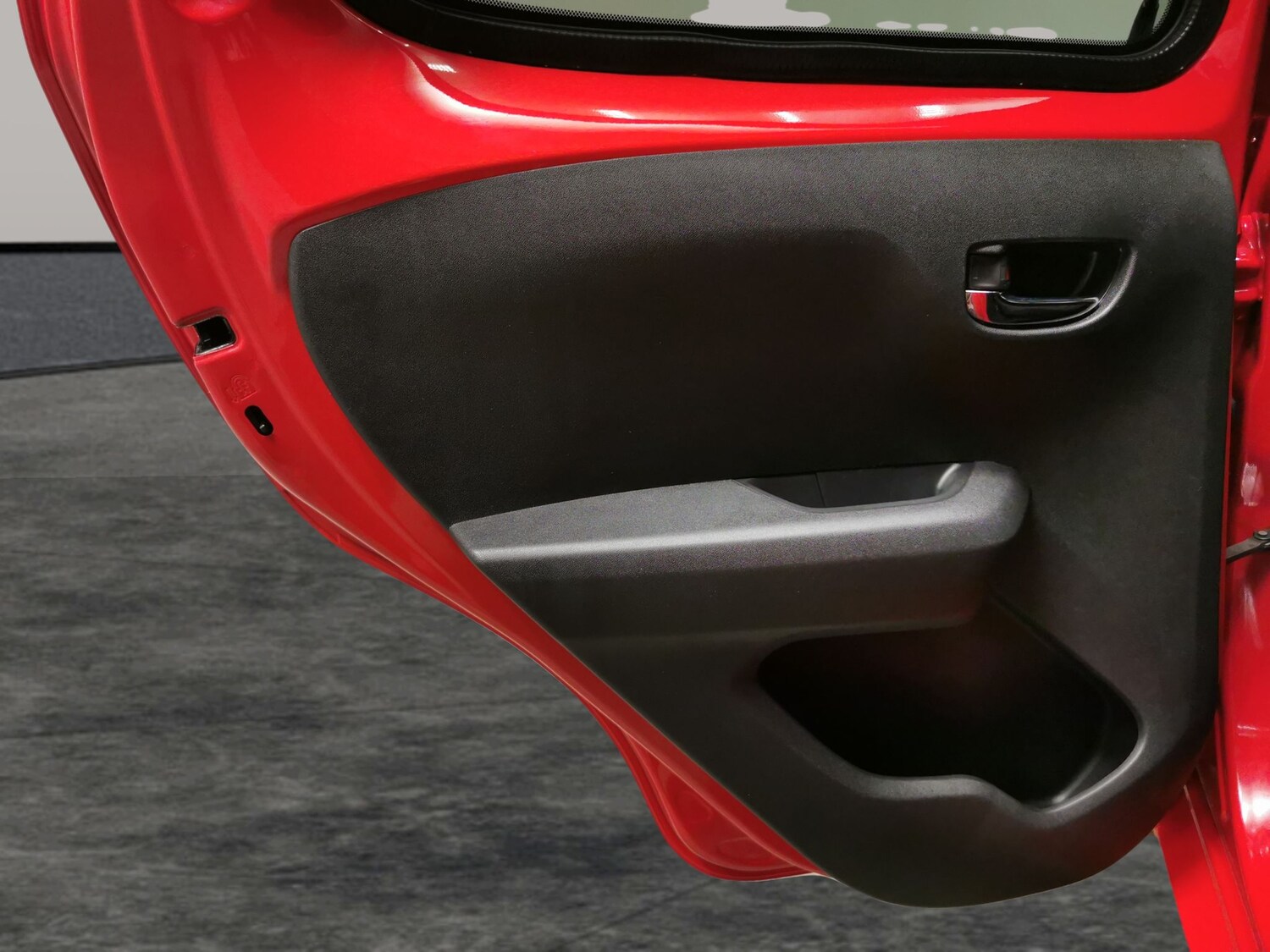 Used Peugeot 108 2017 for sale - 77505484: Photo 23