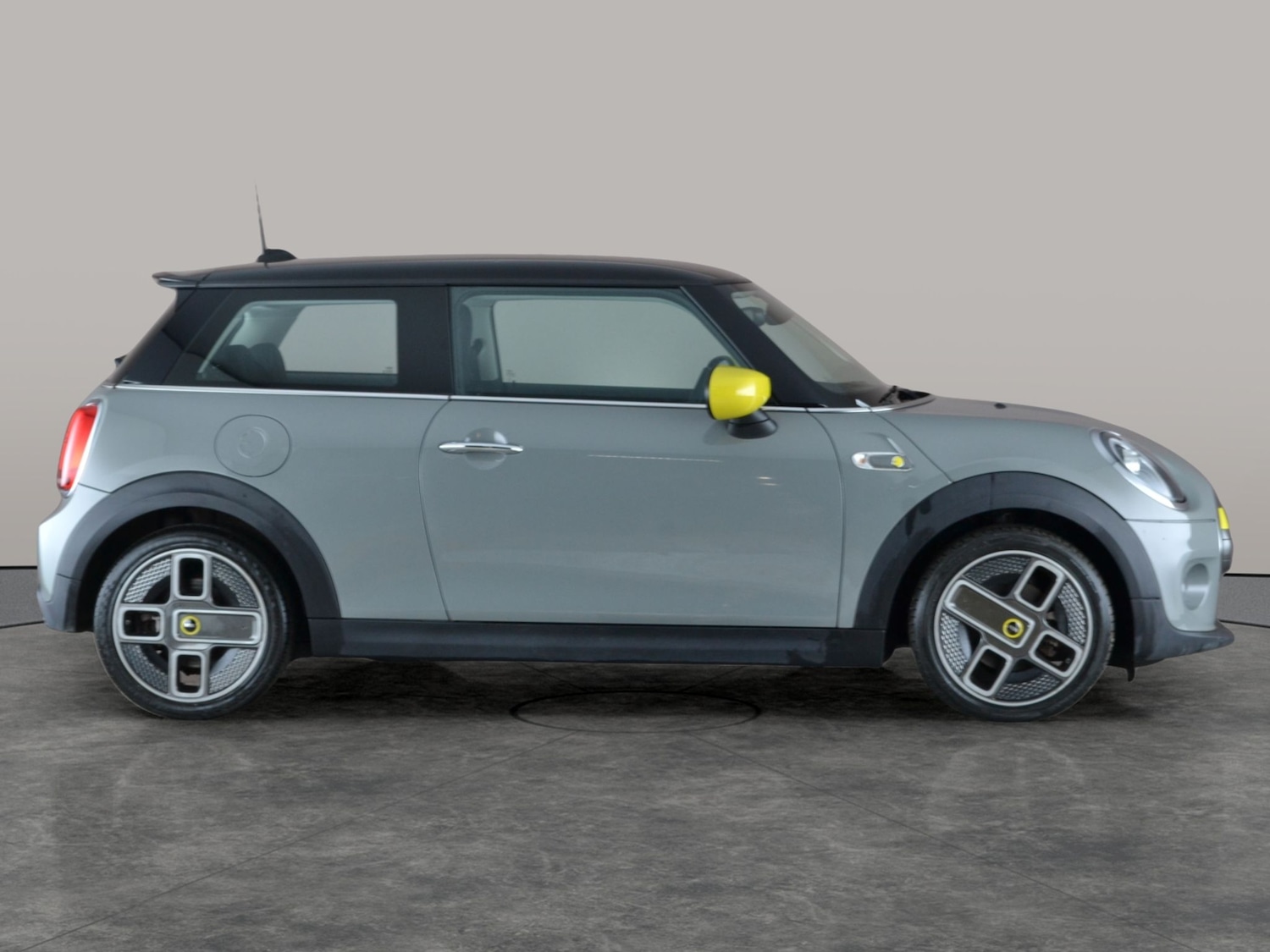 Used MINI Hatch 2020 for sale - 77281398: Photo 8