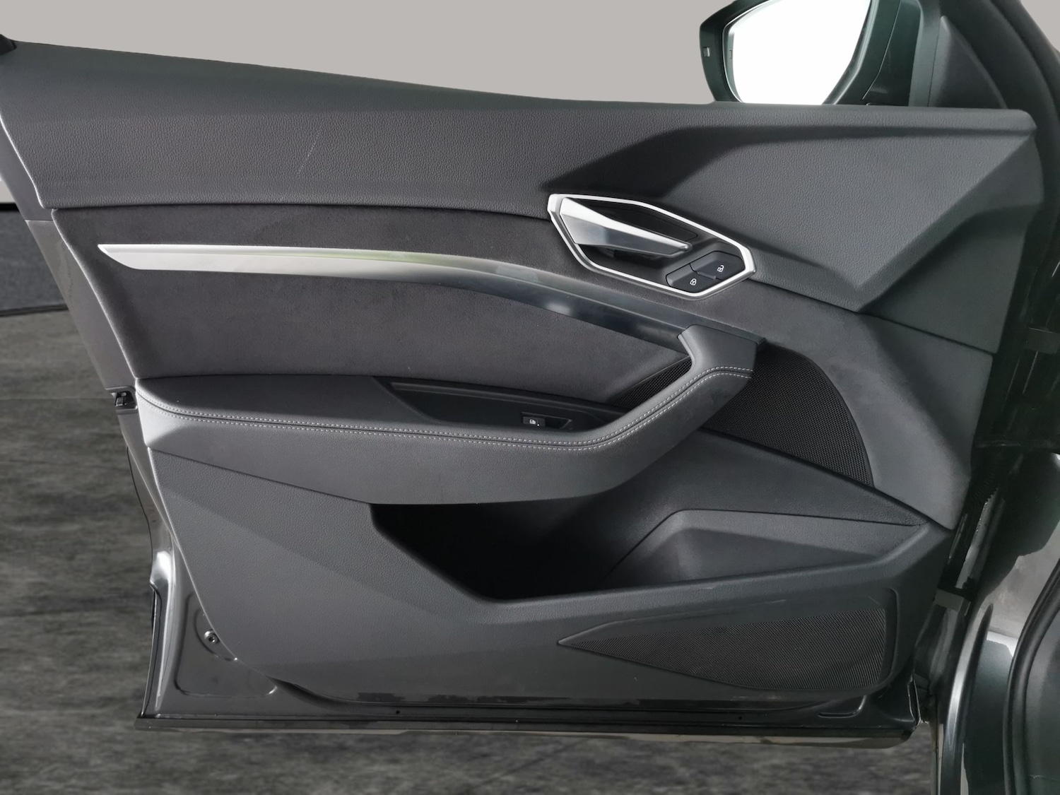 Used Audi e-tron 2022 for sale - 77136683: Photo 32