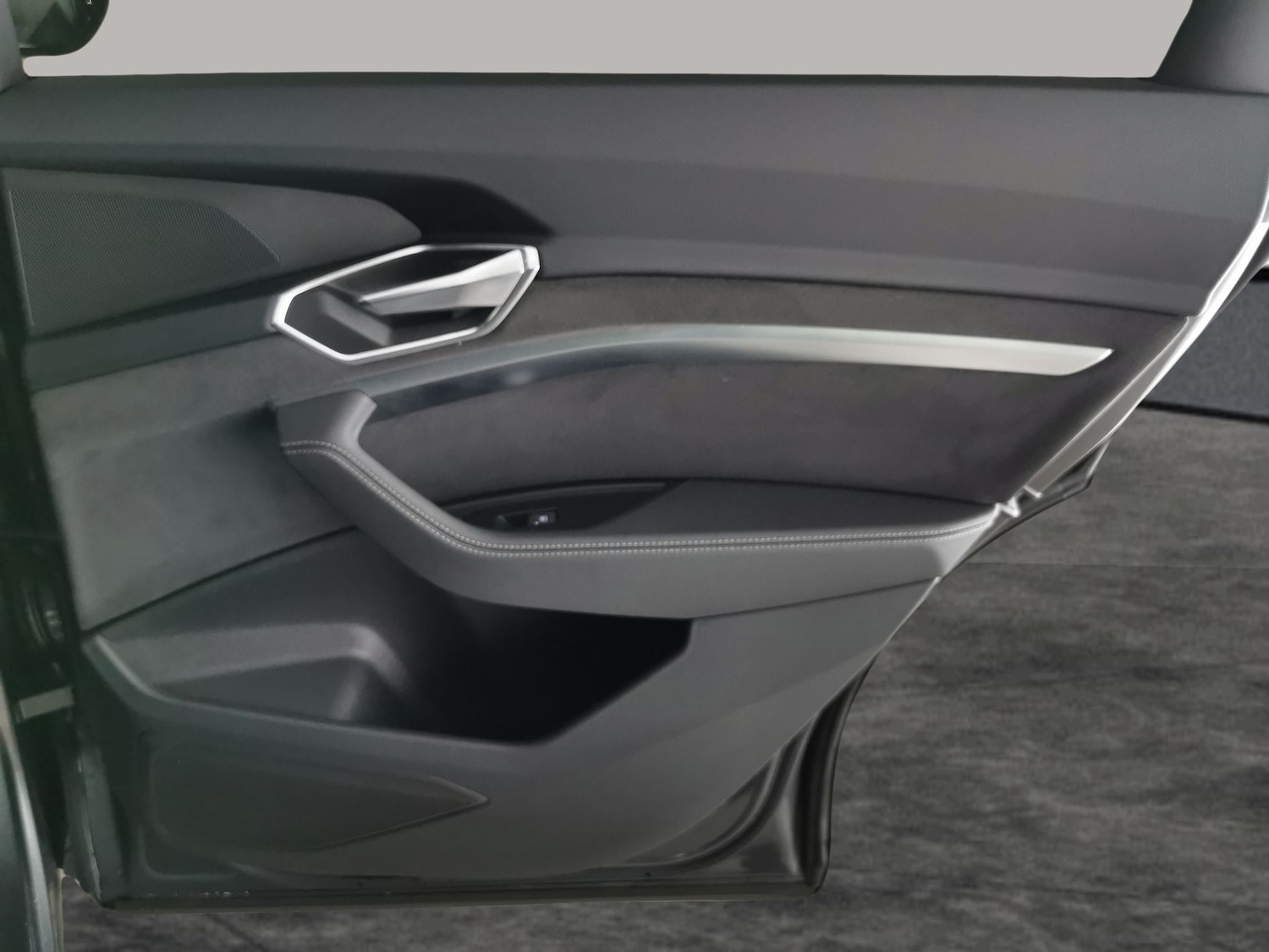 Used Audi e-tron 2022 for sale - 77136683: Photo 34