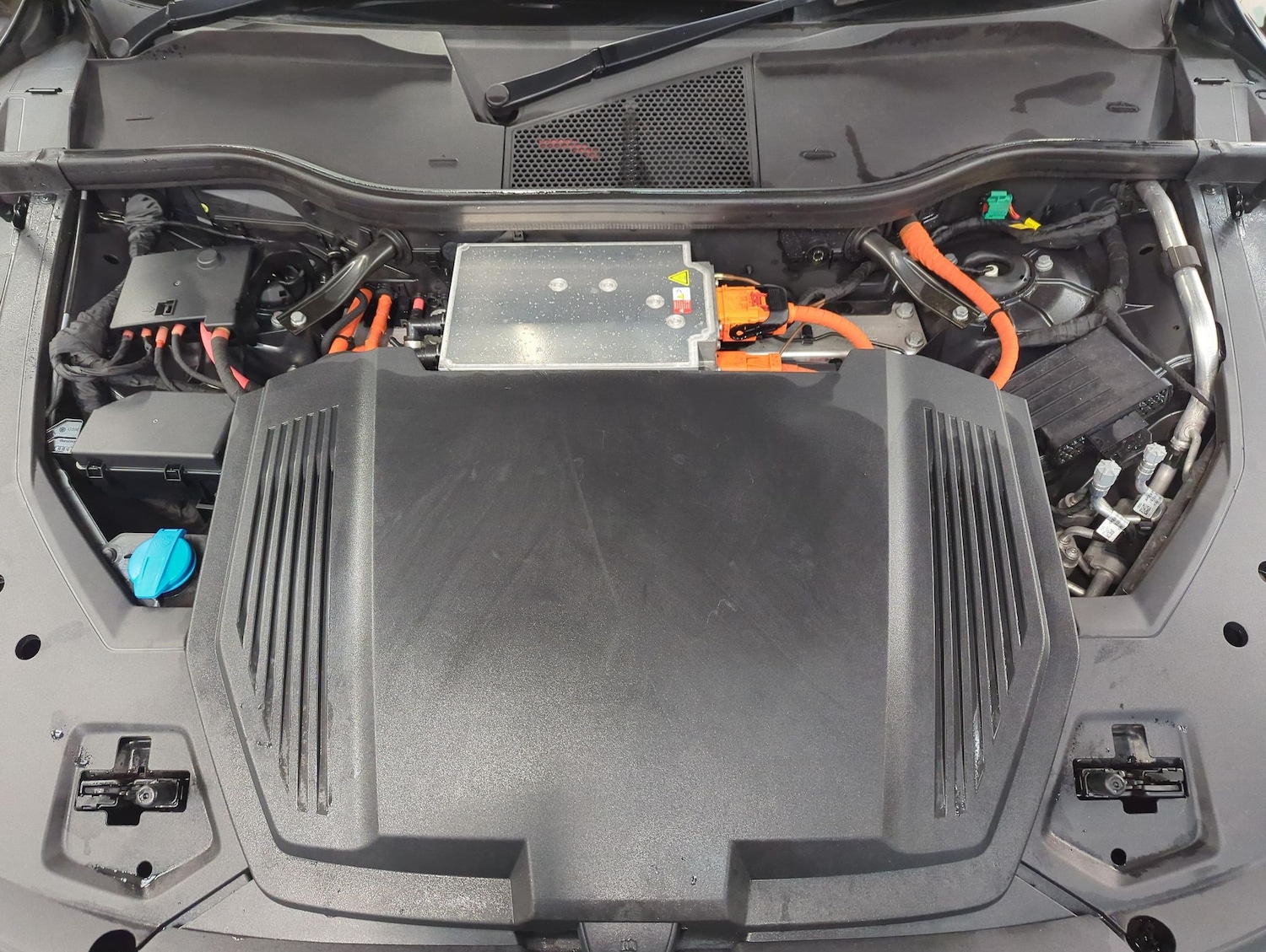 Used Audi e-tron 2022 for sale - 77136683: Photo 37