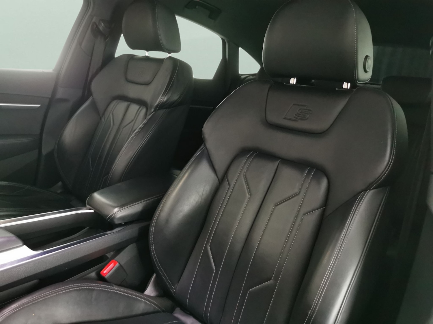 Used Audi e-tron 2022 for sale - 77136683: Photo 7