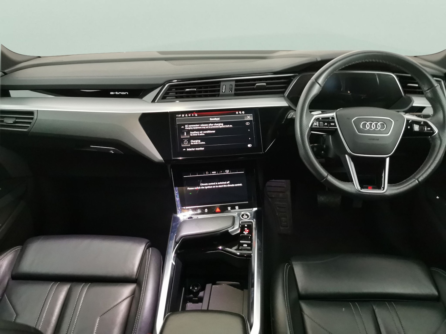 Used Audi e-tron 2022 for sale - 77136683: Photo 8