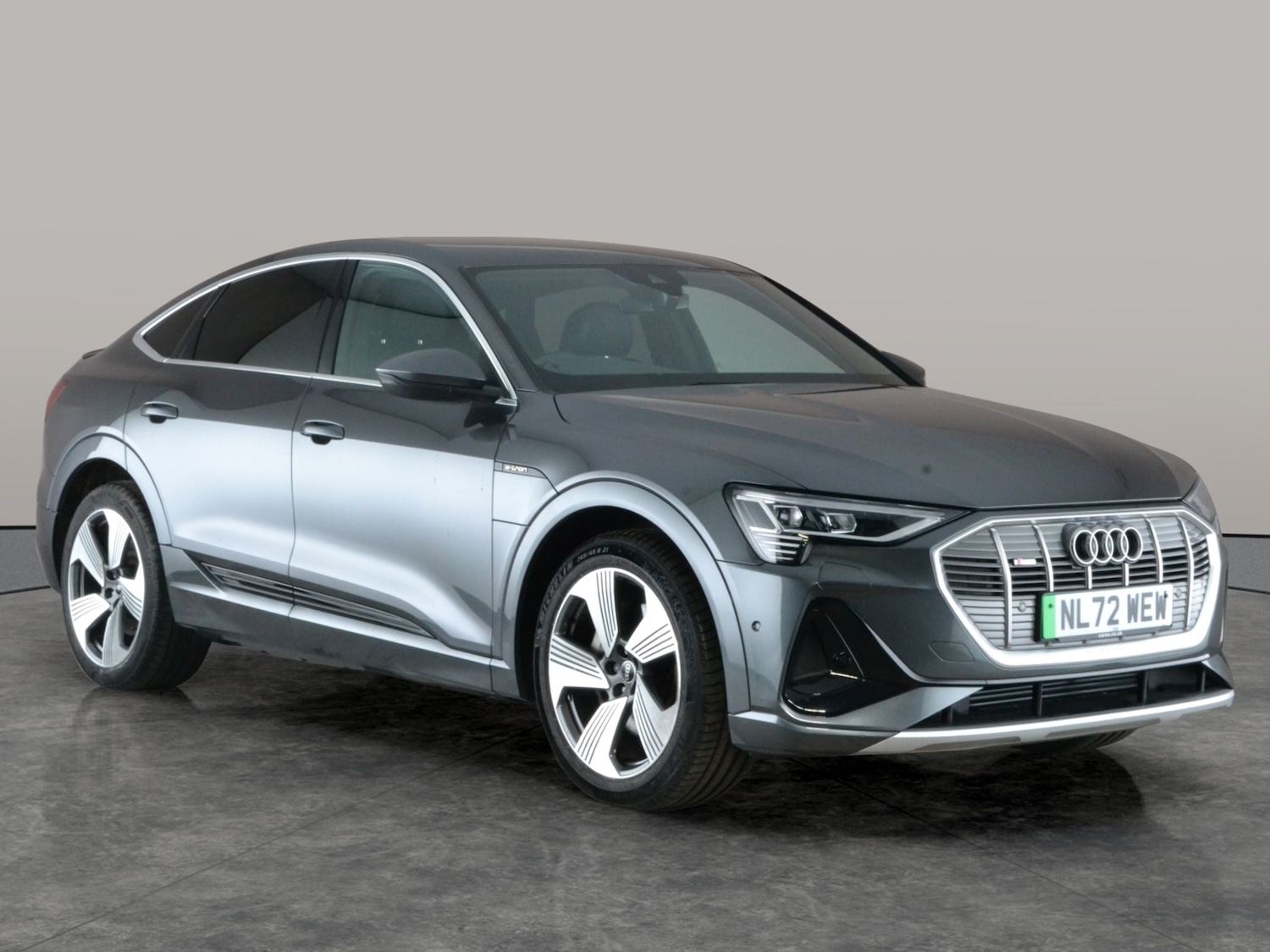 Used Audi e-tron 2022 for sale - 77136683: Photo 9