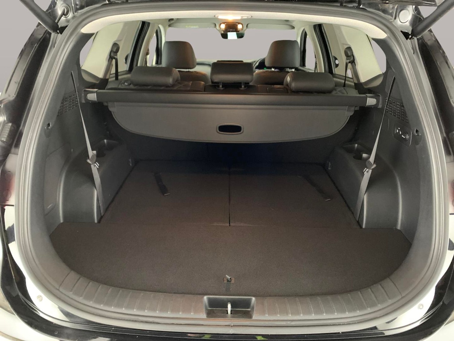 Used Hyundai Santa Fe 2022 for sale - 76467555: Photo 46