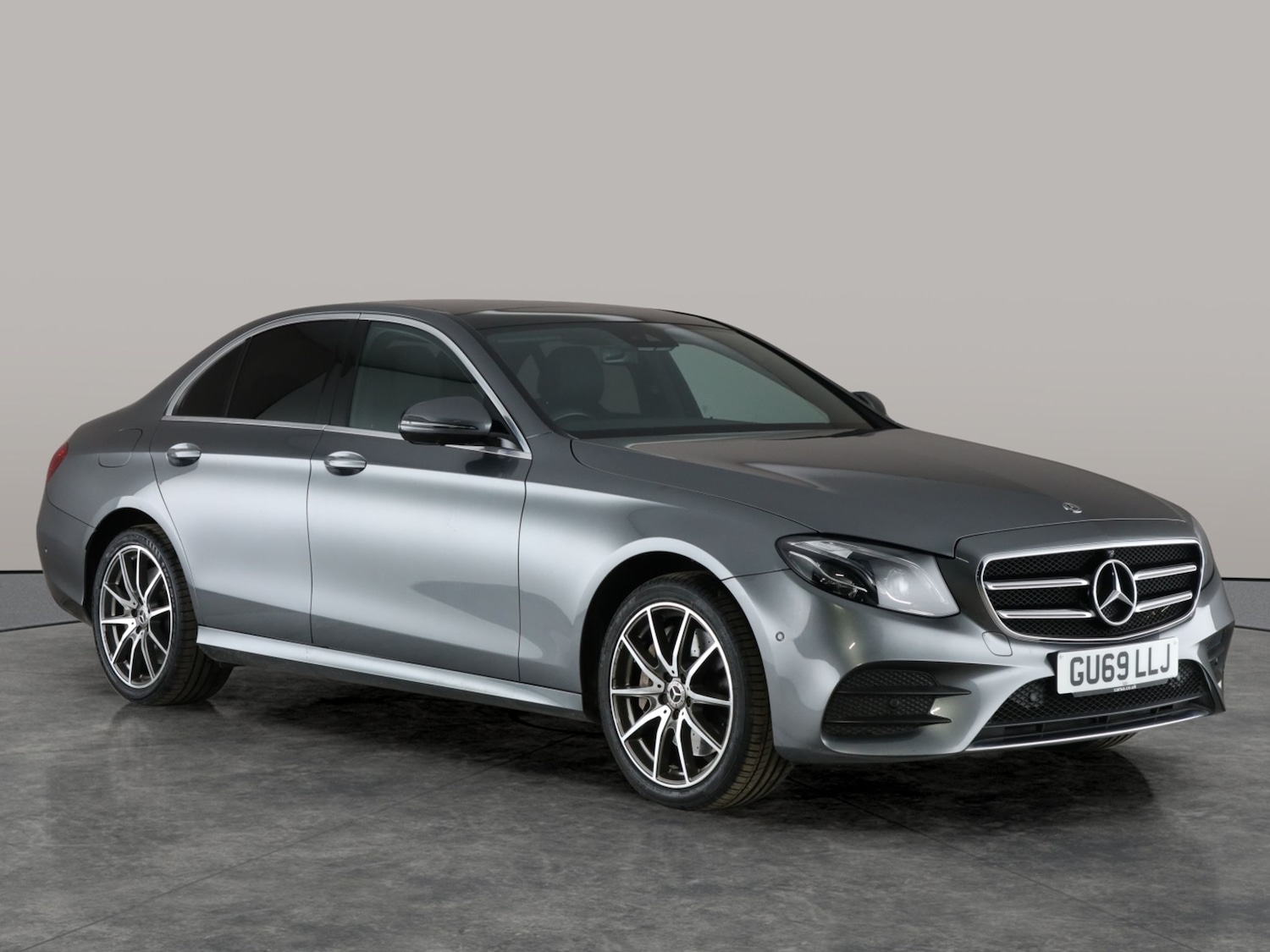 Used Mercedes-Benz E-Class 2019 for sale - 76047616: Photo 13