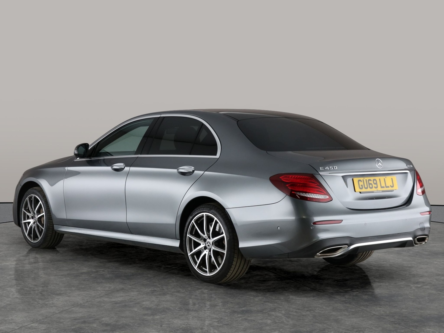 Used Mercedes-Benz E-Class 2019 for sale - 76047616: Photo 17
