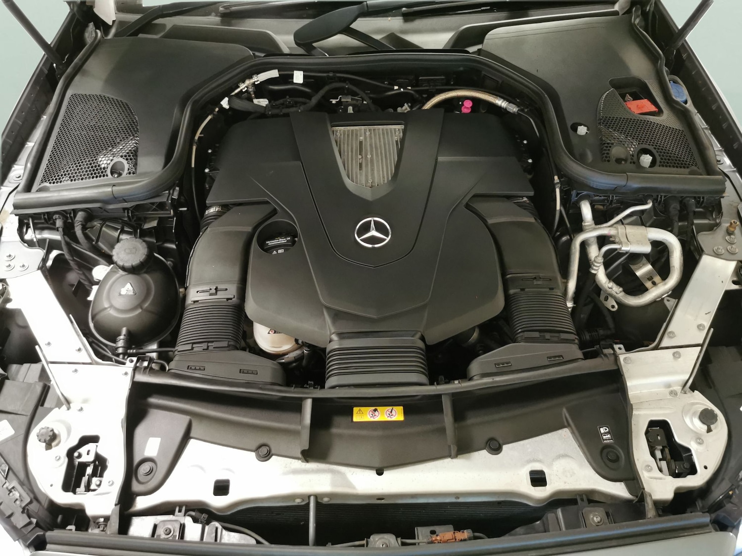 Used Mercedes-Benz E-Class 2019 for sale - 76047616: Photo 49