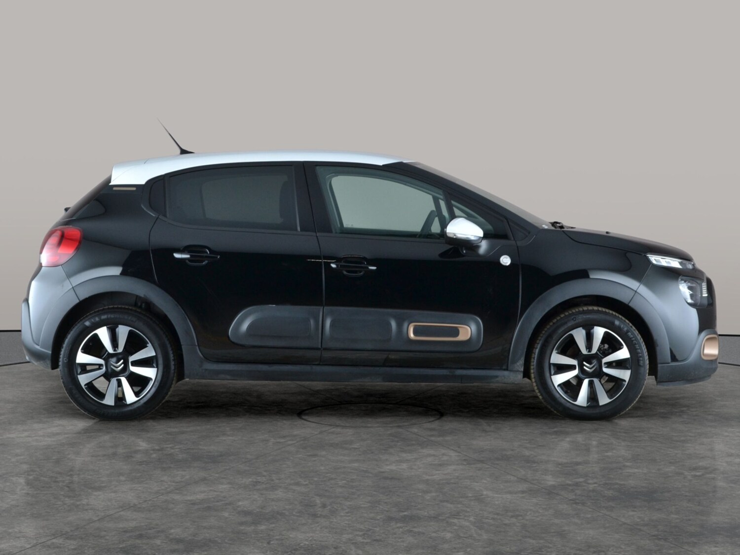 Used Citroen C3 2023 for sale - 77347344: Photo 8