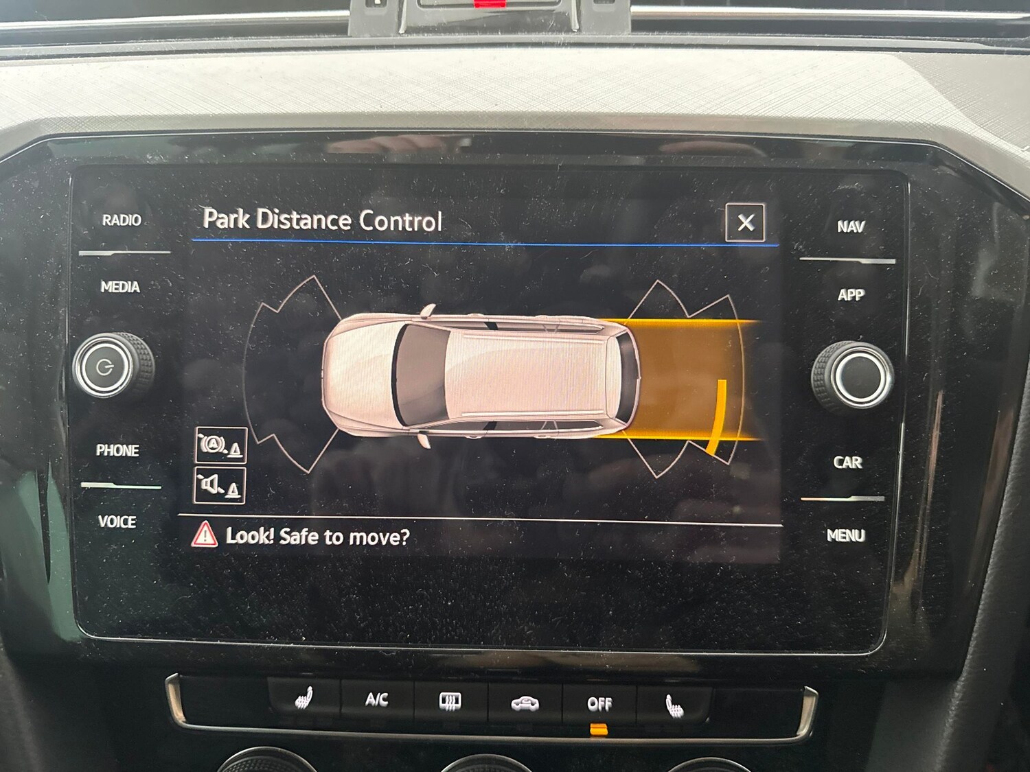 Used Volkswagen Passat 2022 for sale - 77493082: Photo 16