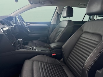 Used Volkswagen Passat 2022 for sale - 77493082: Photo