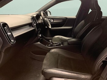 Used Volvo XC40 undefined for sale - 76853801: Photo