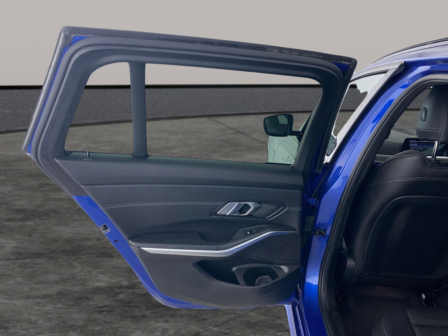 Used BMW 3 Series 2021 for sale - 77350902: Photo 24