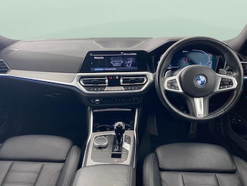 Used BMW 3 Series 2021 for sale - 77350902: Photo