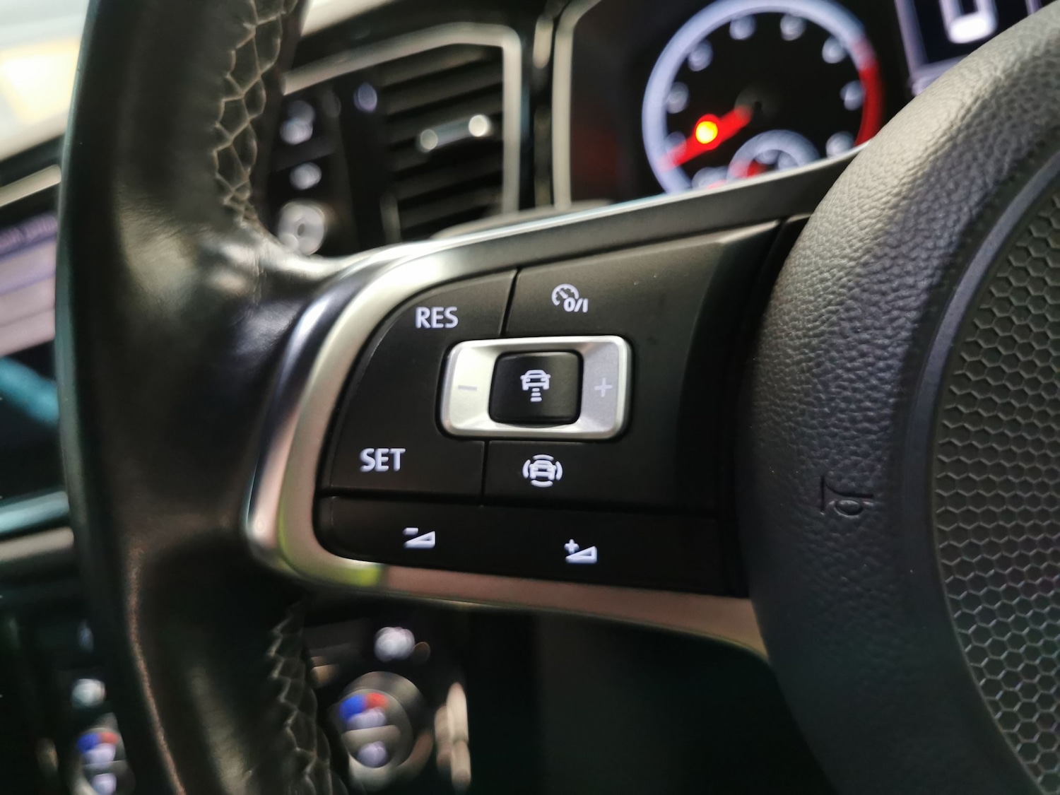 Used Volkswagen T-Roc 2020 for sale - 77043406: Photo 17