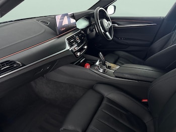 Used BMW 5 Series 2021 for sale - 77581804: Photo