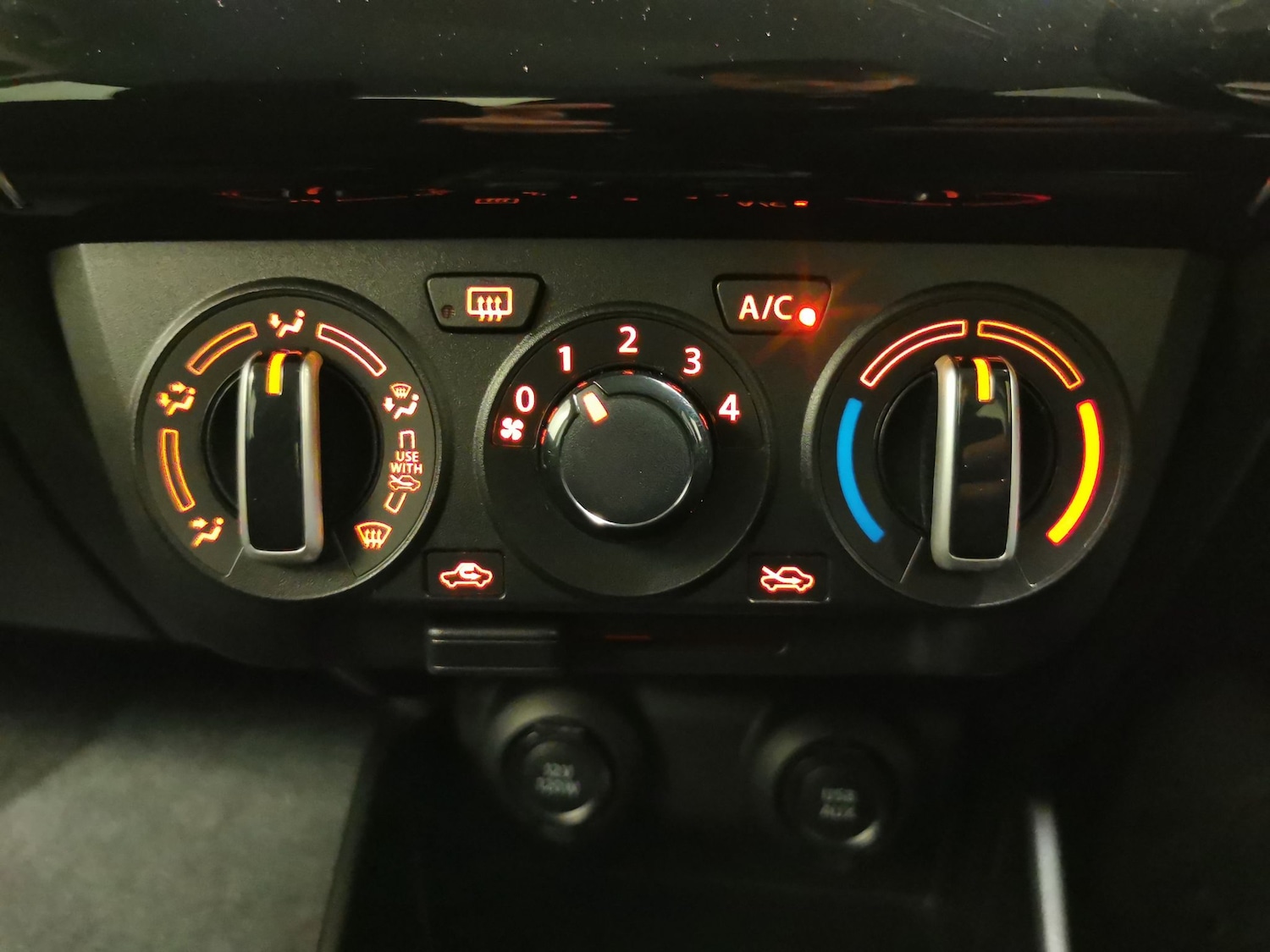 Used Suzuki Swift 2023 for sale - 76390408: Photo 23