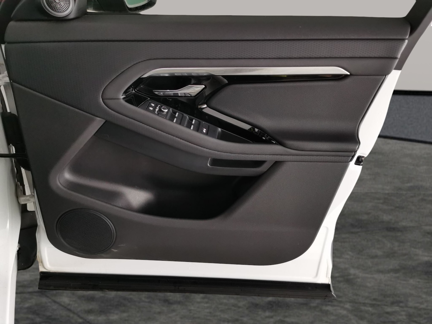 Used Land Rover Range Rover Evoque 2021 for sale - 76853691: Photo 32