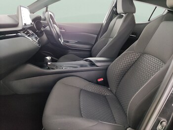 Used Toyota C-HR 2022 for sale - 78341978: Photo